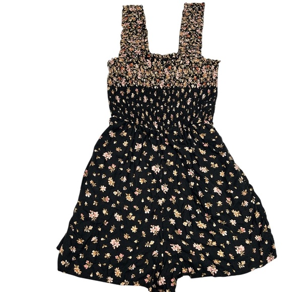 American Eagle Black Floral Romper XS | Smocked Waist Short Summer One Piece - Picture 2 of 7